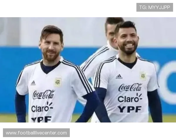 梅西重返巴萨传闻引发热议 球迷期待巨星回归改变球队未来